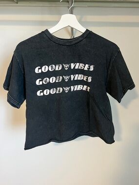 Good Vibes Black Cropped Tee Brandy Melville